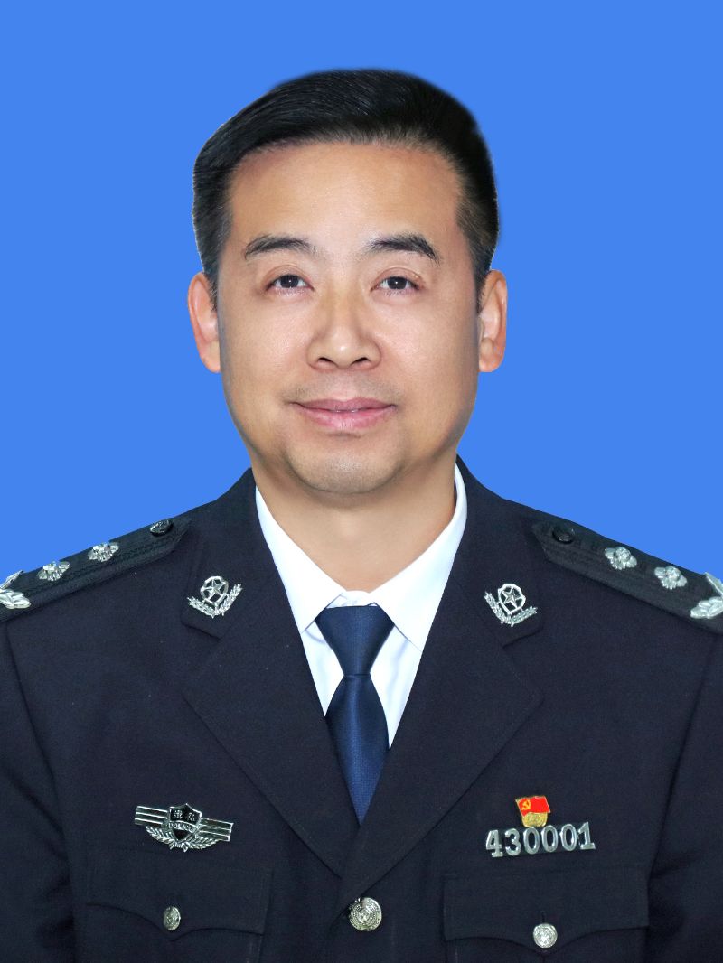 钟卫华